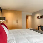 Executive Luxurious 2 Bedroom Condominium